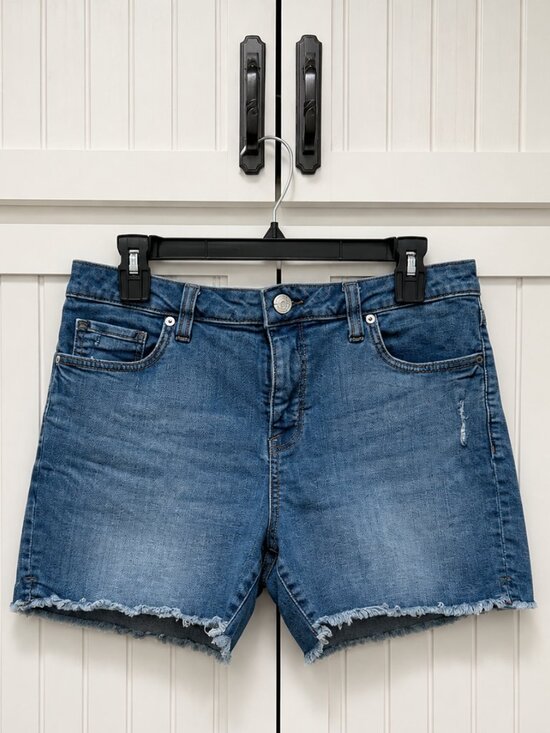 Seven7 Pants - Seven7 Distressed Denim Shorts Size 12 Light Wash Frayed Hem Stretch Jean Shorts